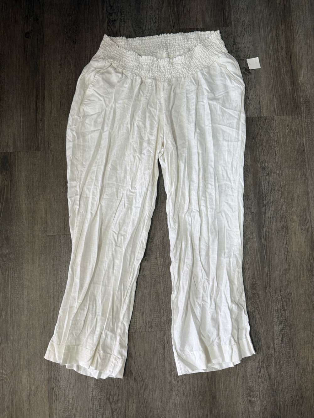 Motherhood Maternity White Lightweight Wide-Leg Pants